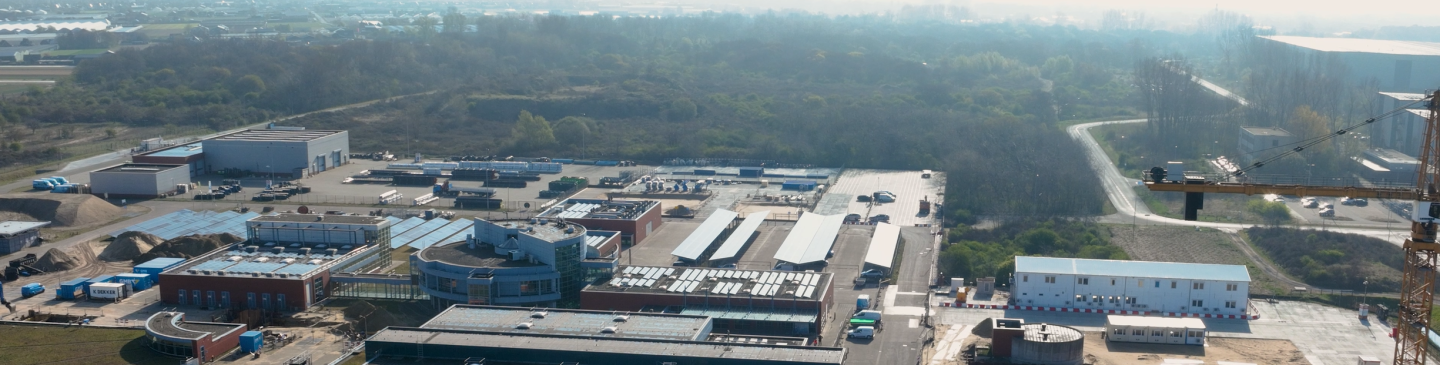 Luchtfoto van drinkwaterfabriek Heemskerk