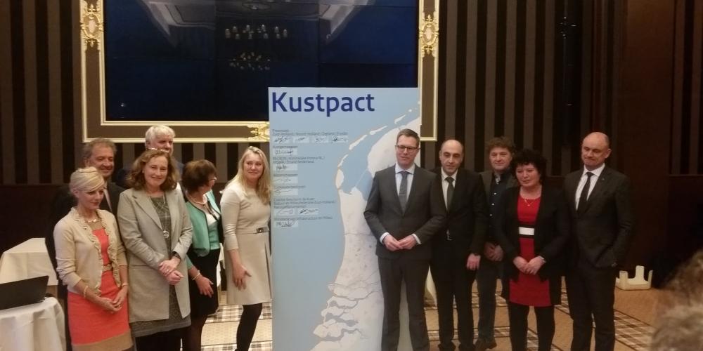 Ondertekening Kustpact